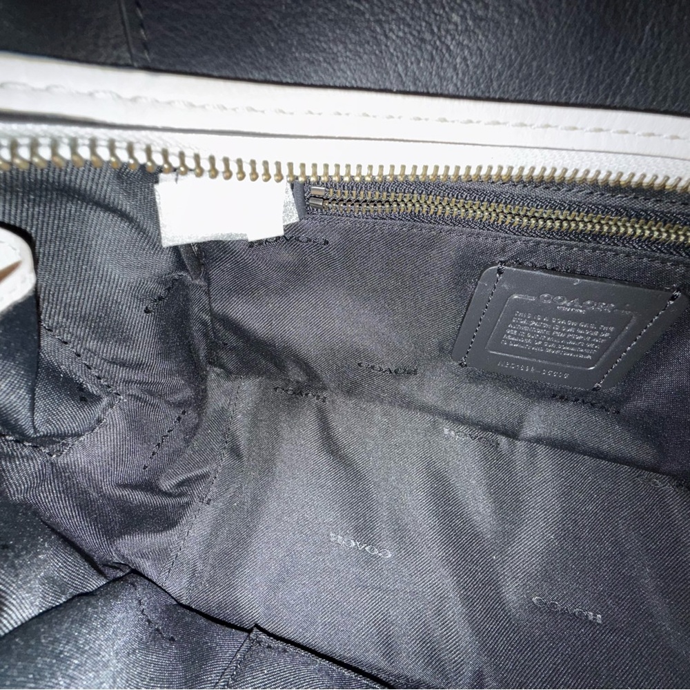Coach NWOT Dreamer Black/White, and Tan Shoulder Bag! - Picture 10 of 16